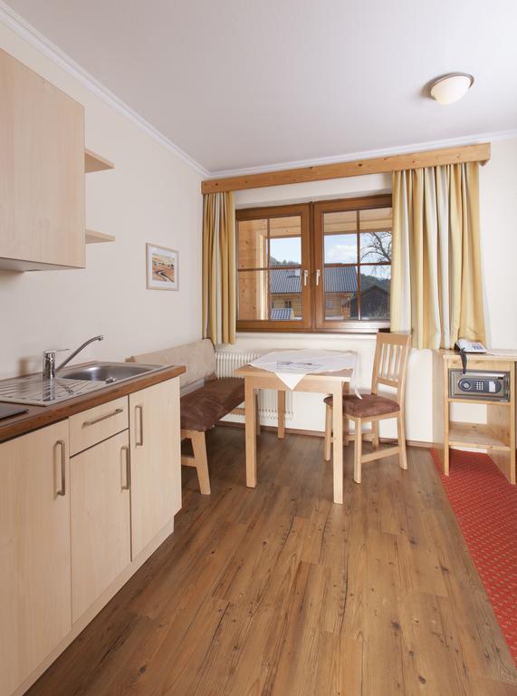 Aparthotel Holzerhof Schladming Room photo